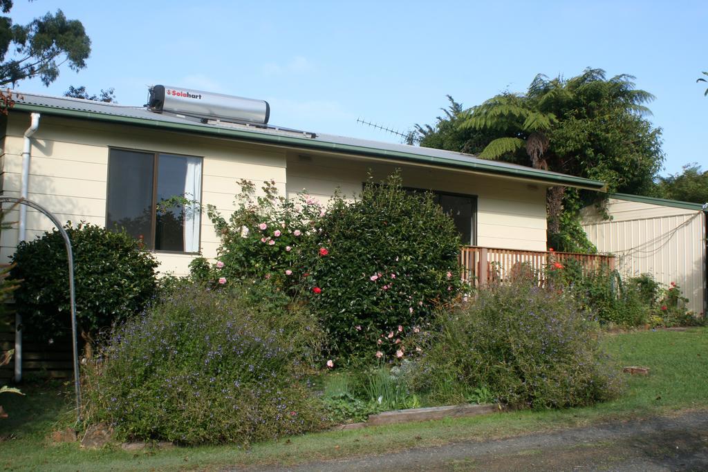 Strathmore Farm B&B Mirboo North ภายนอก รูปภาพ